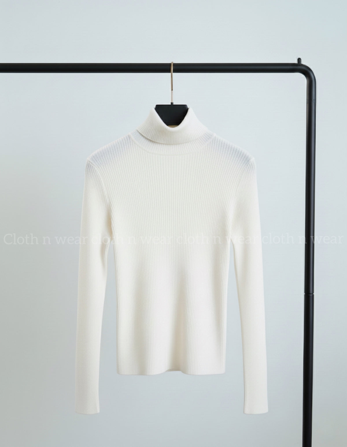 White high neck