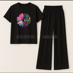 Black and dark blue t-shirt pair with black flapper trouser